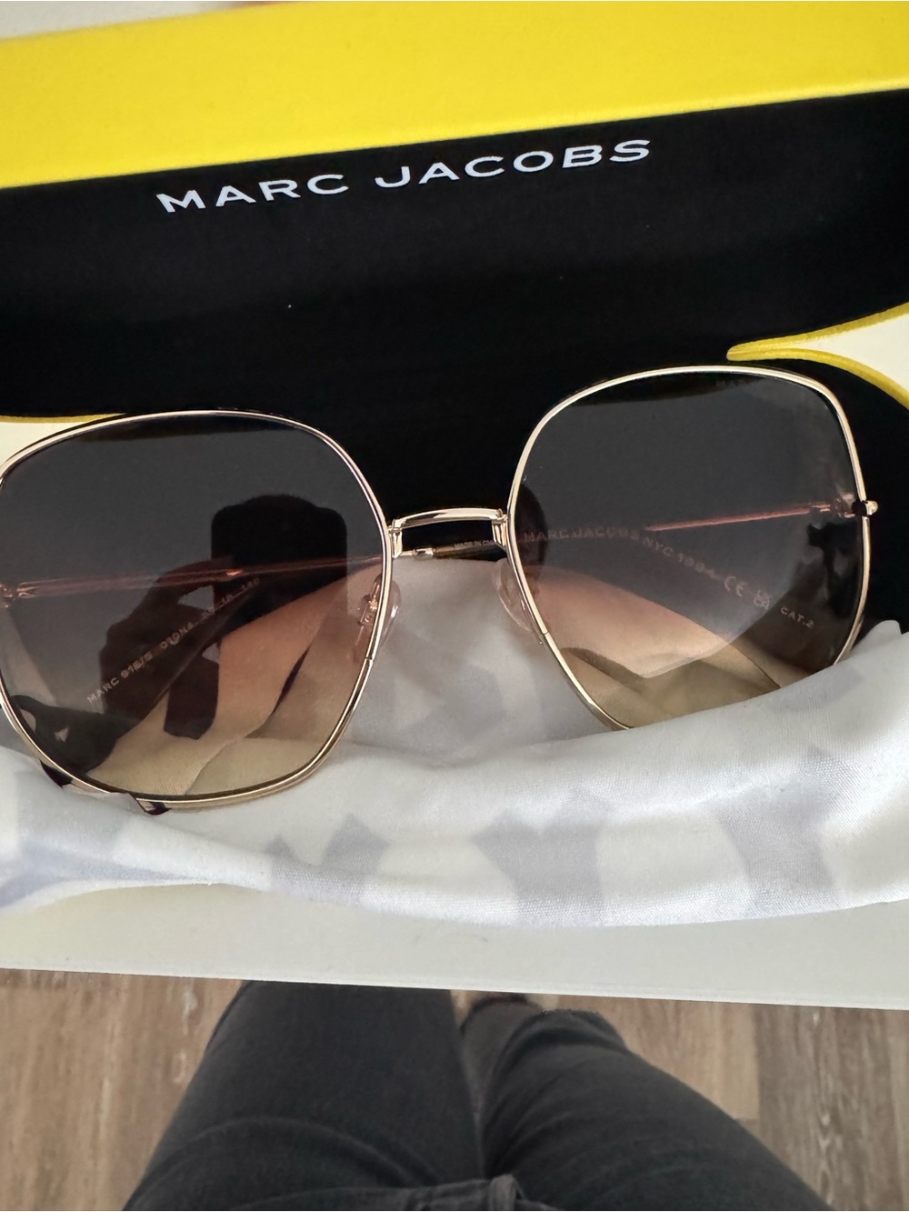 Marc Jacobs Women Gold Squared Brown Oversized Sunglasses NWT
